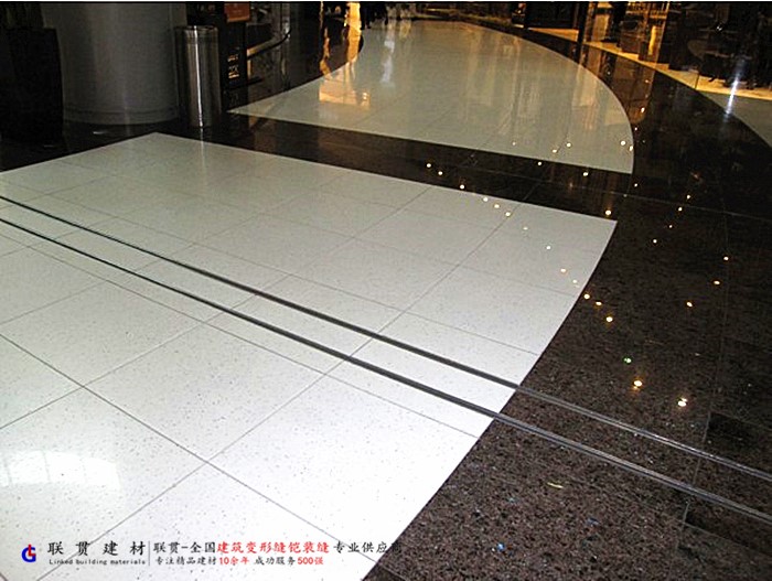 思茅市抗震型地面变形缝安装效果案例